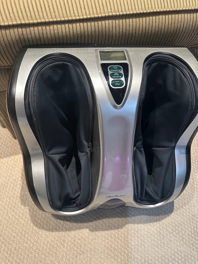 EUC. ACU RELAX Foot and Leg Massager in Health & Special Needs in City of Toronto