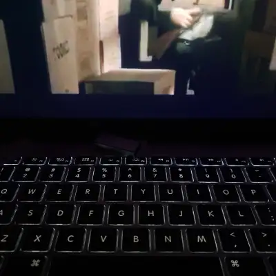 MacBook pro  2017 A1708, View more