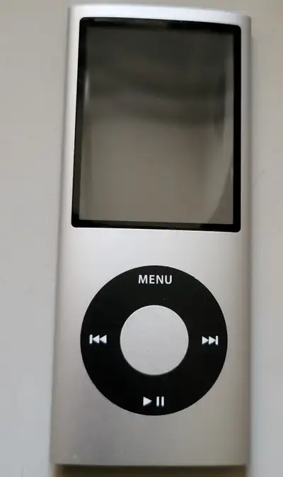 Apple iPod Nano 5th Gen 8GB Silver, Good Condition (Used), View more