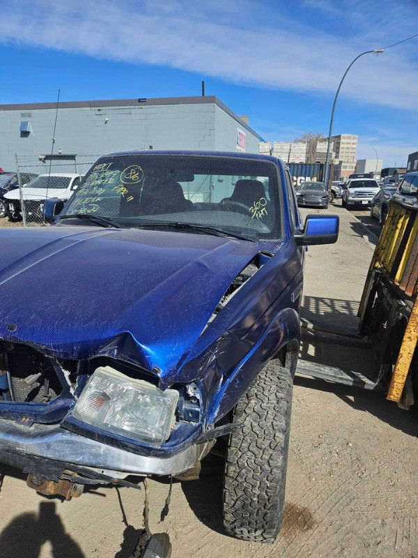 2006 Ford Ranger in Auto Body Parts in Calgary - Image 4