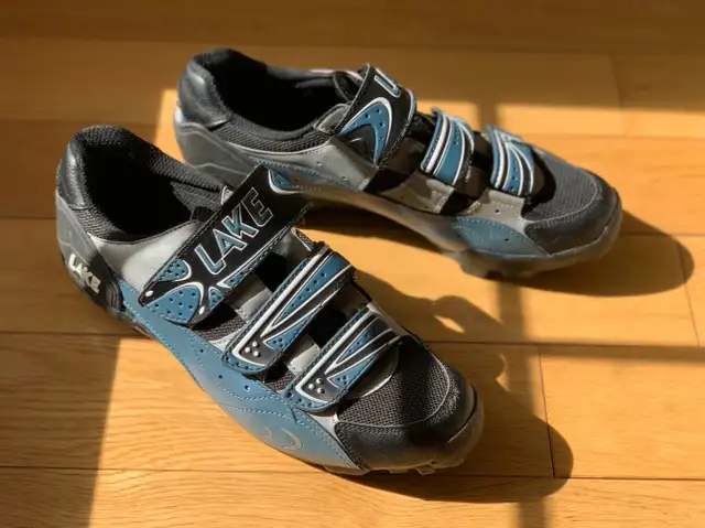 Lake Biking Shoes in Other in Markham / York Region - Image 2