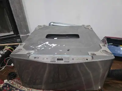 RARE! LG 27" SideKick Pedestal Mini Washer- CAN DELIVER, View more