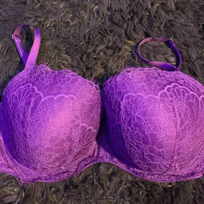 Victoria Secret 38 DD, View more