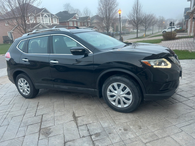 2015 Nissan Rogue in Cars & Trucks in Oshawa / Durham Region - Image 4