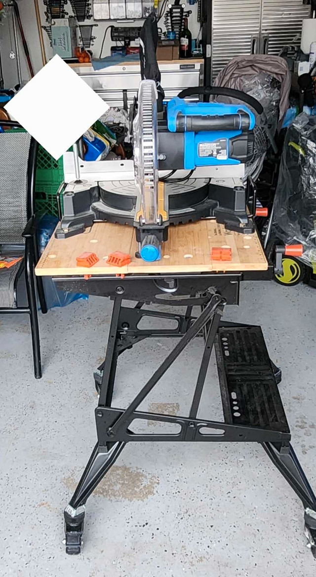 Mastercraft 15 AMP dual-bevel sliding mitre saw with laser,10inc in Other in Hamilton - Image 4