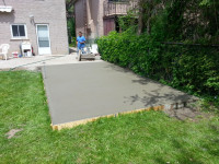 CONCRETE FLOOR FINISHER OVER 20 YEARS EXPERIENCE