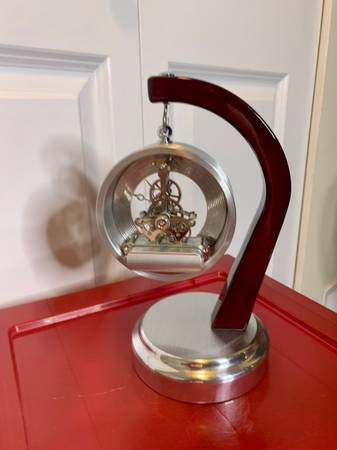 Beautiful Clock For Sale in Home Décor & Accents in Burnaby/New Westminster - Image 4