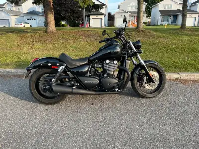 Selling my Triumph Nightstorm Special Edition – a rare and stunning bike, with limited numbers broug...