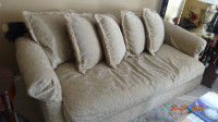 Sofa, loose cushions by Bernhardt,springs in top cushion,Quality