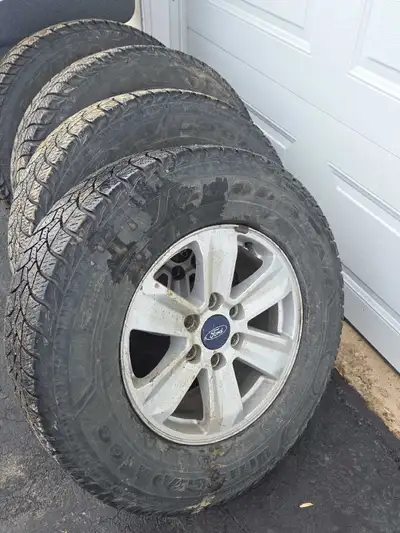 265/70/R17 4 winter tires on 2020 F150 OEM rims. Comes with Tire pressure Sensors. Located in Corona...