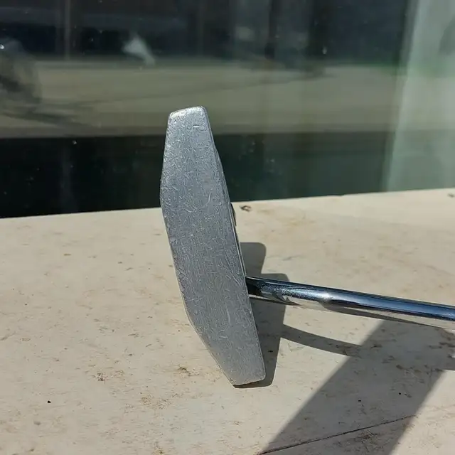 Pat Simmons MG Golf Master Grip 415CR Putter (RH) (2) - $30.00 in Golf in Belleville - Image 4