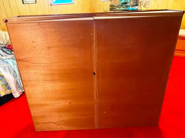 HUTCH!!  1970s Solid Wood Hutch – Scandinavian Retro Storage in Hutches & Display Cabinets in City of Toronto - Image 5