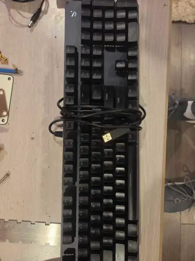 RGB mechabical USB keyboard.