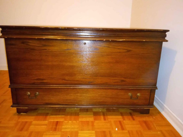 Beautiful Solid Cedar Chest made in the 1970s in Dressers & Wardrobes in Barrie