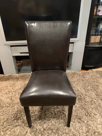 Brown leather look chair - not used