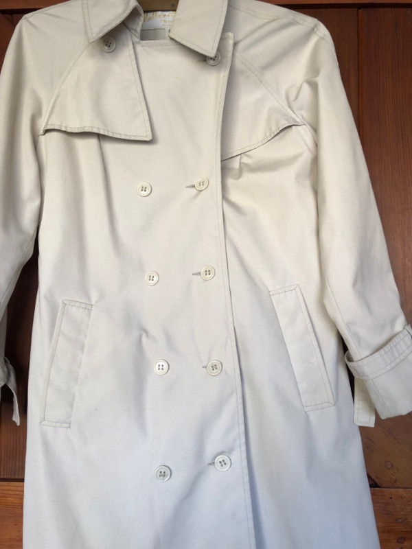 VINTAGE, LINED, MALBER-ETTE TRENCH COAT – Petite Size 6 in Women's - Tops & Outerwear in Markham / York Region - Image 2