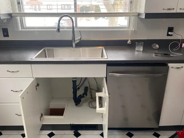 PLOMBIER D’EXPÉRIENCE – EXPERIENCED PLUMBER (514) 662-661165596945135105125