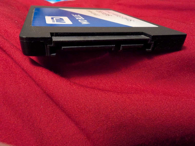 1TB SSD 3D NAND in System Components in Oshawa / Durham Region - Image 2