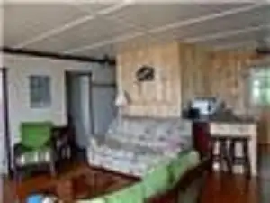 One Week left Edgewater Cottage - Summer Rentals in Ontario in Canada - Image 5