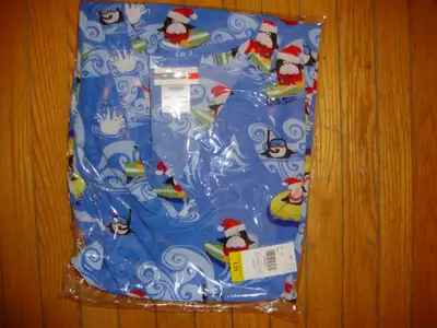 Women's Scrub top size XXL, View more