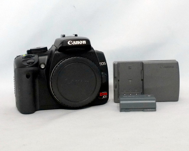 Canon EOS Rebel XTi 10.0MP DSLR Camera Body Only $50.00 in Cameras & Camcorders in Markham / York Region