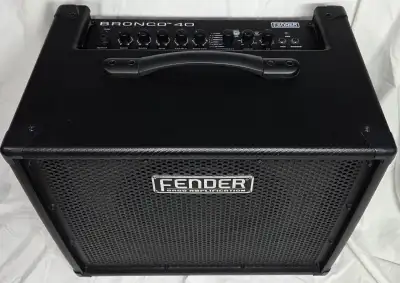 Fender Bronco 40 Bass Amp, View more