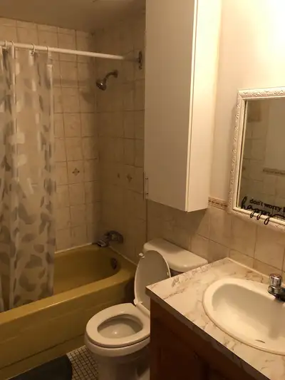 Private room for rent