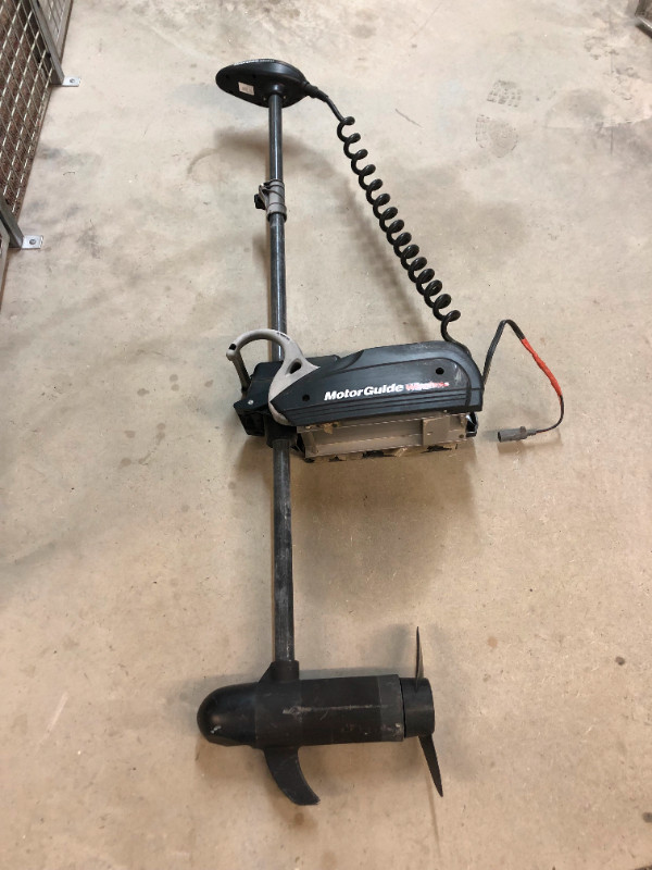 Motor Guide W55 Trolling Motor with Foot Pedal Remote Powerboats
