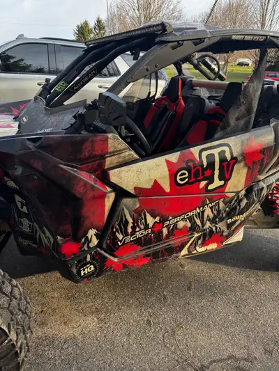 2021 can am maverick x3 xrs turbo rr smart shocks. Great shape, comes with extended warranty Few upg...