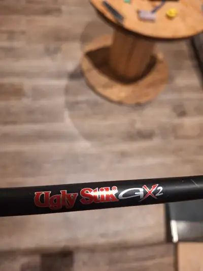 1 piece 7ft Ugly Stick GX2 fishing rod with Shakespear GX250 reel. Gear ratio 5:2:1. Rod and reel ar...