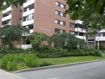 Lovely 2 bedroom condo in secure building with large living room, screened in balcony with views of...