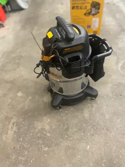 Dewalt 10 Gallon (38 litre) Whisper Quiet Vaccuum, View more