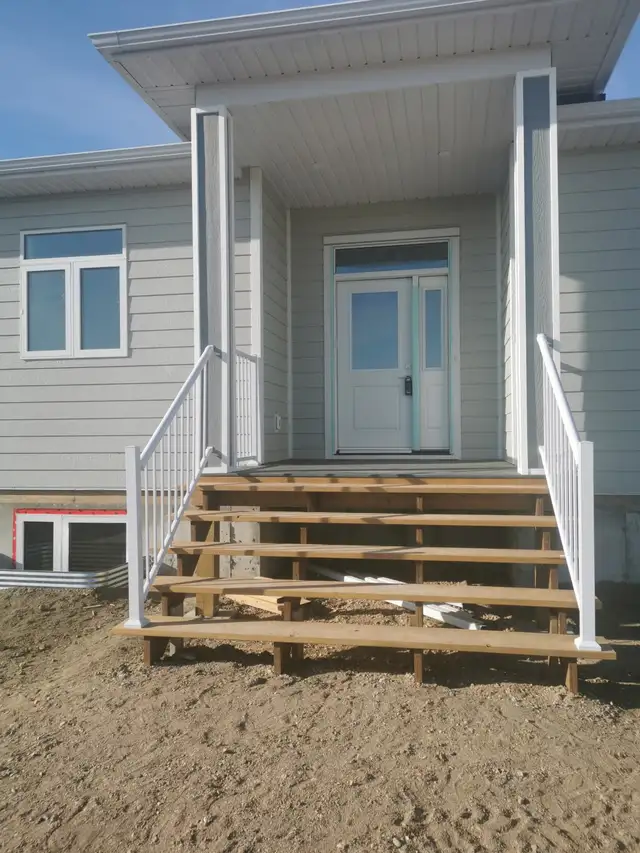 Lakefront Home and Lots For Sale in Saskatchewan in Houses for Sale in Regina - Image 5