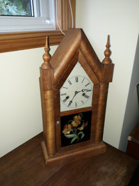 Horloge de table antique