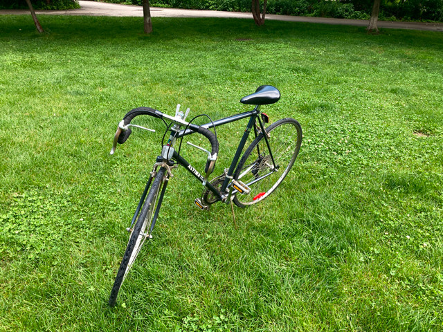 Great condition vintage road bike from Altima in Road in City of Toronto - Image 2