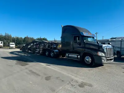 Heavy truck and trailer Mechanics /,Maintanance person. For auto transport company . Start date may...