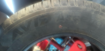 Pneus Yokohama ascend utilisé 1 seul été. Je n'ai plus l'auto. Par téléphone ou texto seulement. Le...