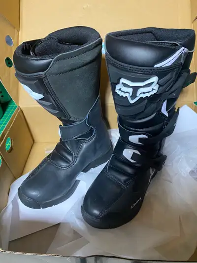 COMP3 Youth Boot Y2/34EU Black, View more