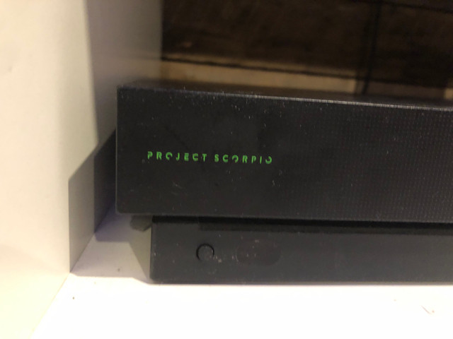 Xbox One x Project Scorpio dans XBOX One  à Longueuil/Rive Sud