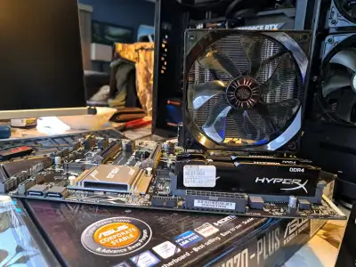 Asus motherboard, i5 CPU and 16 GB's of DDR4 Ram, flawless., View more