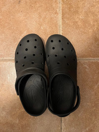 Sandales style Crocs marque Skechers