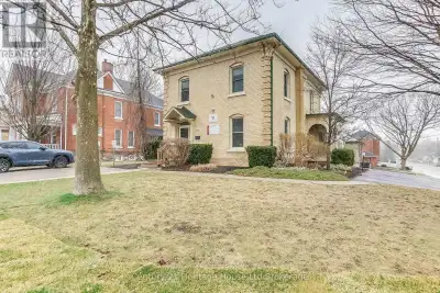Three beautiful office spaces available for rent in a renovated Victorian home. Utilities included e...