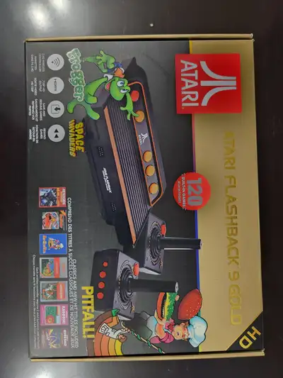 Atari Flashback 9 Gold Game Console Features 120 Built in games Includes console + 2 controllers