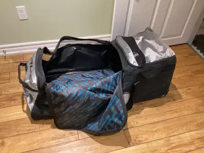 TRUE 41” Hockey Bag, View more