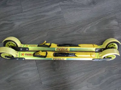 Ski à roulette Marwe pour pas de patin. Fixation pilot de marque Salomon. Roues usées.