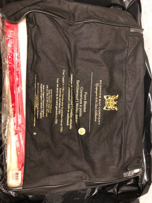 Hudson's Bay Stripes Point Blanket in Bedding in City of Toronto - Image 2