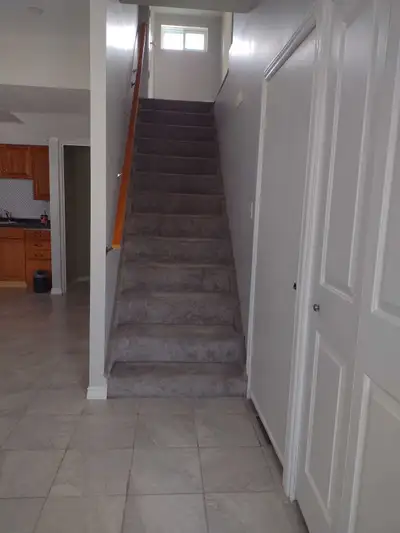 I have house for sell newly renovated 4 bedroom 4 washroom 3 parking in Niagrafall close to fall con...