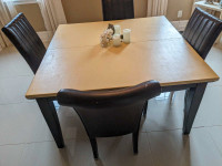 Dining Table with 4 chairs and extension 
