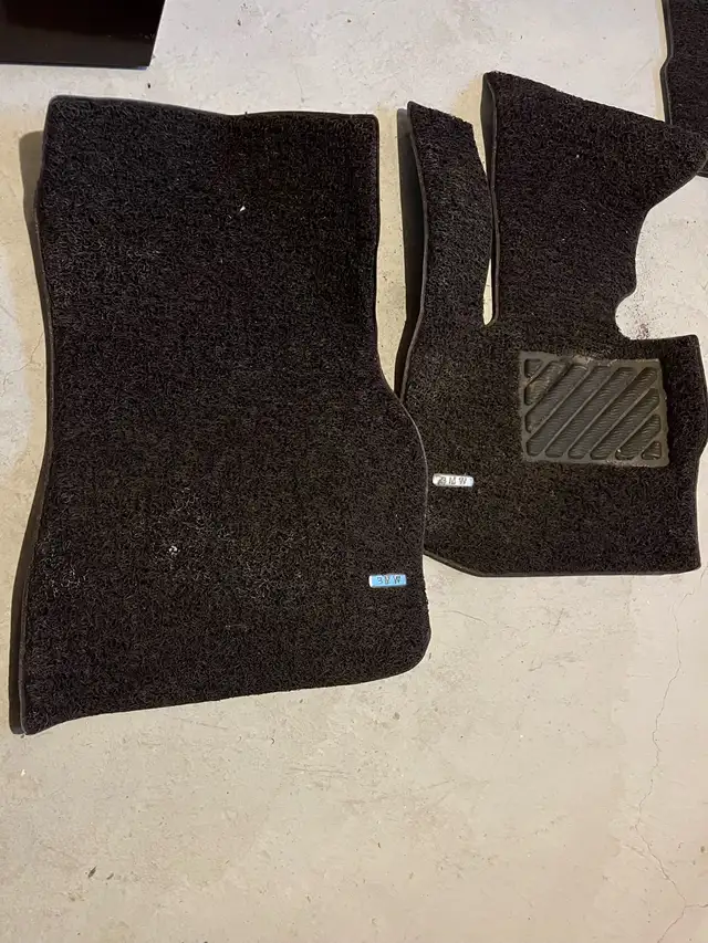 bmw x3 mat in Other Parts & Accessories in Markham / York Region - Image 4