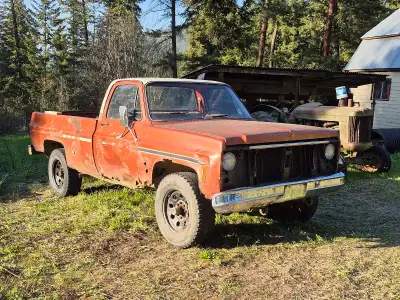 1976 chevy k20 runs/drives. Np205, 400 sbc, th400, 3/4 ton front and rear diffs,dual tanks, all part...